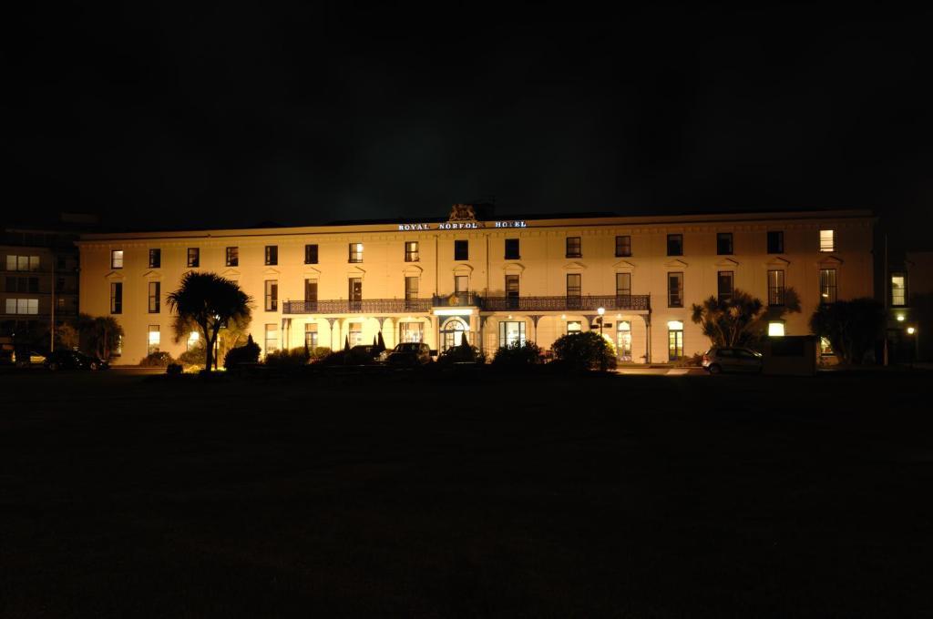 Royal Norfolk Hotel Bognor Regis Exterior photo